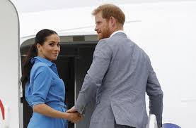 Die hochzeit von meghan markle und prinz harry wird nicht nur am boden gefeiert, sondern auch in der luft. Die Jungen Royals Meghan Und Harry Setzen Nur Auf Frauen Panorama Stuttgarter Zeitung