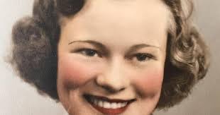 Phyllis Sweet's Instagram, Twitter & Facebook