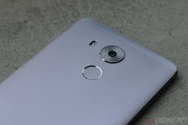 Best smartphone in malaysia 2016. Huawei Mate 8 Review Huawei S Best Smartphone Yet Lowyat Net