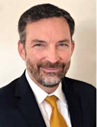 Arlene Storti's Instagram, Twitter & Facebook