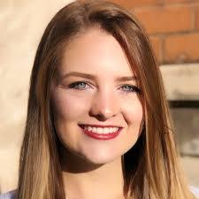 Kristen Easley's Instagram, Twitter & Facebook