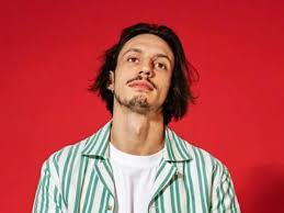 Lt → french, dutch → roméo elvis (27 songs translated 33 times to 2 languages). Romeo Elvis S Excuse Pour Ses Propos Blessants Lors D Un Freestyle En 2017 Le Huffpost