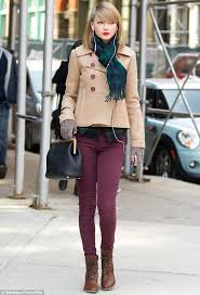 70,805,009 likes · 289,212 talking about this. Taylor Swift Shows Off Her Long Slender Legs In Maroon Skinny Jeans As She Braves The Cold In Style Daily Mail Online