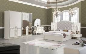 Berrak Yatak Odasi Takimi Orjinal Tasarimi Ve Sik Gorunumuyle Evlerinize Cok Yakisacak Takimimiz Dolap Karyola Sifonyer Ve K Bedroom Headboard Furniture Home