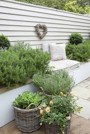 Kleiner Garten Gestaltung Und Ideen Im Shabby Look Garten Sitzecken Garten Und Garten Ideen