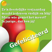 Zo N Feestelijke Verjaardag Maakt Iedereen Vrolijk Verjaardagswensen Verjaardag Kaarten Verjaardagskaart