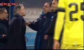 Hasil gambar untuk Foto Pertikaian Mancini dengan Maurizio Sarri