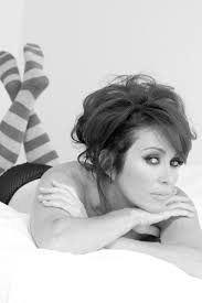 Enjoy Patricia Heaton's Hottest Pantyhose Collection