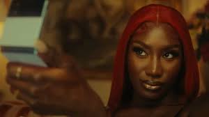 Aya Nakamura victime de chantage à la sextape ?