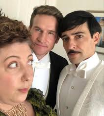 From living in Arkansas to stepping in a period drama. Ashlie Atkinson is  an actress born and raised in Little Rock, who went