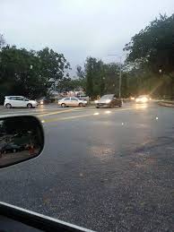 Maybe you would like to learn more about one of these? Orang Wangsa Maju Pokok Tumbang Semalam Waktu Senja Kat Jalan Utama Ke Seksyen 5 Dan 6 Berhampiran Kompleks Sukan Sesiapa Tau Berita Terkini Boleh Up Date Dbkl Sudah Dimaklumkan Sejurus Selepas Kejadian Tak Dapat