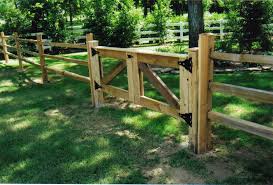 This split rail fence cost guide examines the costs, installation split rail fences give a rustic, casual look to any property and can provide a level of functionality as well. Gates Fence Pro Memphis