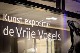 De taxonomie van de vogels is altijd een moeilijke zaak geweest. Expositie De Vrije Vogels Maart April 2014 Sillegallery