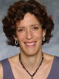 Elizabeth Strom's Instagram, Twitter & Facebook