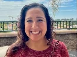 Karin Leonard's Instagram, Twitter & Facebook