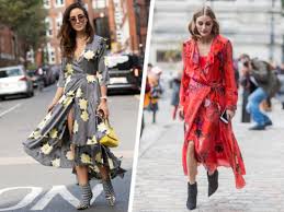 Il portafoglio giusto è un accessorio che rispecchia il proprio lifestyle: Vestiti E Abiti A Portafoglio Estivi Ed Eleganti Sono Il Must Del 2019