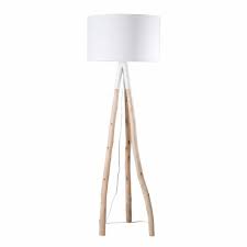 Bienvenue sur la page officielle de maisons du monde | welcome to the. Stehlampe Eukalyptuszweig Mit Weissem Lampenschirm H 152 Bahia Maisons Du Monde