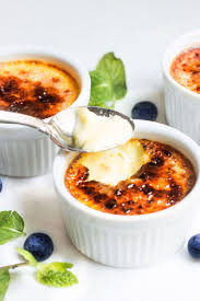 Creme Brulee Without A Torch Make Vanilla Creme Brulee With An Irresistible Sugar Topping At Home With This Recipe Brulee Recipe Creme Brulee Food