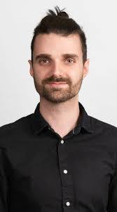 Simon Mclean's Instagram, Twitter & Facebook