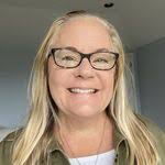 Krista Rosen's Instagram, Twitter & Facebook