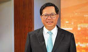 From wikimedia commons, the free media repository. æ¡ƒåœ'å¸‚é•·é„­æ–‡ç‡¦ å°ç£åäººå ‚