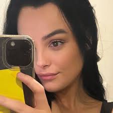 Jessica Johnstone (@jessica.rose.johnstone) • Threads, Say more