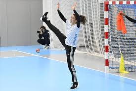 The mulhousienne cléopatre darleux and the strasbourg resident laura flippes have therefore become olympic champions. Cleopatre Darleux Dans La Liste De L Equipe De France Pour Debuter L Euro Pauletta Foppa Incertaine L Equipe