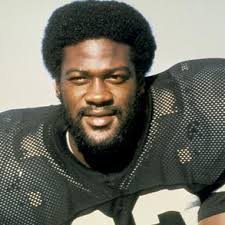 Ex-NFL player killed by deputy in Bakersfield