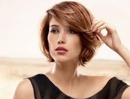 La coupe courte femme est intemporelle moderne pratique et élégante facile à entretenir sparta le jeu de stratégie phénomène de 2016sparta jeu en ligne 26 oct 2016 coiffure courte 2016 découvrez. Coiffure Femme Je Vais Chez Un Coiffeur Visagiste Pour Un Beau Resultat