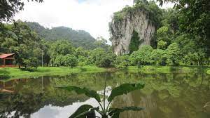Opened in october 2000, it covers an area of 30.35 hectares out of which 14.16 hectares consists of the lake. Gunung Lang Recreational Park In Ipoh Perak Malaysia Youtube