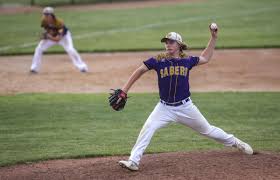 If the game is tied after the away team earns 3 outs in the bottom of the ninth, the game goes into extra innings. Central Dewitt Wins Third Straight Extra Inning Game To Stay Unbeaten High School Baseball Qcvarsity Com Qctimes Com