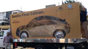 Redes sociales: Compra un auto en Amazon y lo recibe en una caja | RPP  Noticias