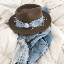 Epingle Sur Josette Bernard Pret A Porter Chapeau