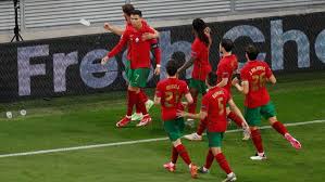 Italia, wales (grup a), belgia (grup b), belanda (grup c). O3pgnp6v Kj6em