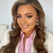 Chris Hiam's Instagram, Twitter & Facebook