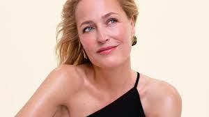 Christine Chrisman's Instagram, Twitter & Facebook