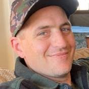 Donald Machado's Instagram, Twitter & Facebook