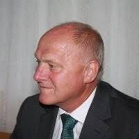 Aylesbury Grammar School Staff Photograph 22/3/04