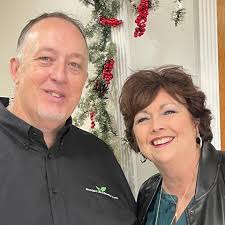 At tonight's City Council meeting, Vice Mayor Amy Vilardo was sworn in as  mayor and Council Member Lisa Evans was elected and sworn in as vice mayor.  Many in attendance thanked Fred