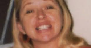 Elizabeth Rapp's Instagram, Twitter & Facebook