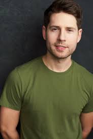 Naomi and Ely's No Kiss List (2015)