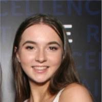 Lana Wallace's Instagram, Twitter & Facebook