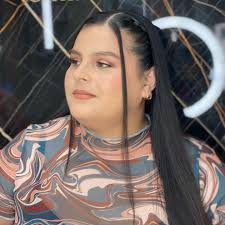 Carmen Zambrano Makeup added a...