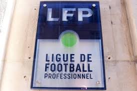 Jun 07, 2021 · selon l'est républicain, le jeune gardien de l'asm belfort eddy ehlinger pourrait s'engager avec un club de ligue 1 dans la semaine, à savoir le fc lorient. Ligue 1 2 Scenarios Pour Definir Le Classement En Cas D Arret Definitif De La Saison Lyon Peut Trembler Football Maxifoot