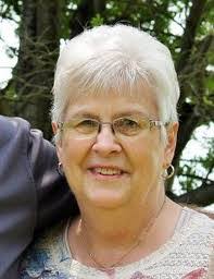 Ellen Gerber's Instagram, Twitter & Facebook