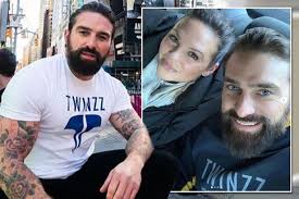 Who dares wins after branding black lives matters protesters scum. Sas Who Dares Wins Hunk Ant Middleton Shares Rare Loved Up Selfie With Wife Emilie Mirror Online