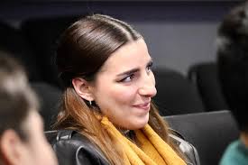 El día de ayer contamos con la presencia de Jessica Miranda Gallegos  @jmirandagallegos27 especialista en el área de marketing y comercial del  sector farmacéutico, impartió una MasterClass a los alumnos de Comunicación