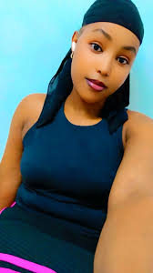 Never beg for love; ppl know how to love, let them love you 💯