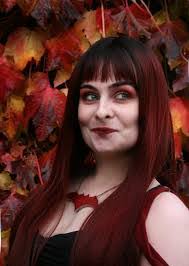 Sally Mcknight's Instagram, Twitter & Facebook