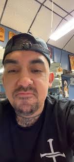 Brandon Glaser's Instagram, Twitter & Facebook